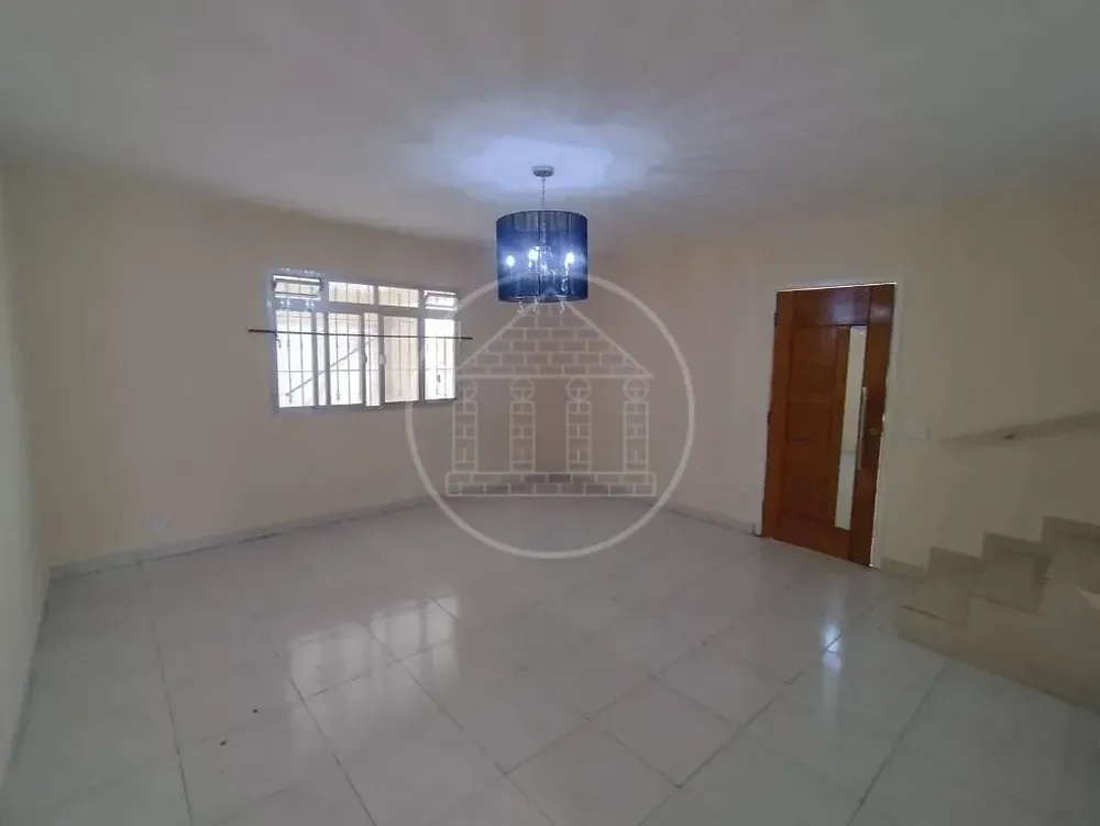 Sobrado, 4 quartos, 207 m² - Foto 2