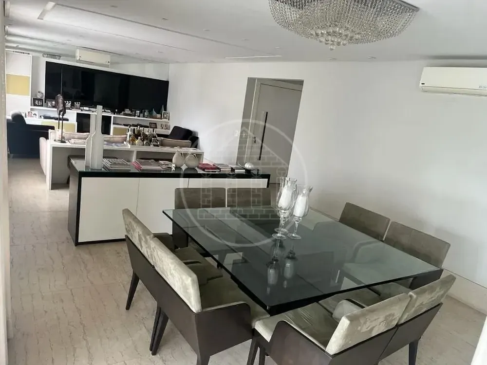 Apartamento, 3 quartos, 210 m² - Foto 10