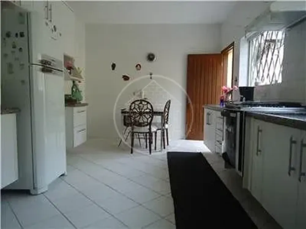 Casa, 3 quartos, 208 m² - Foto 8
