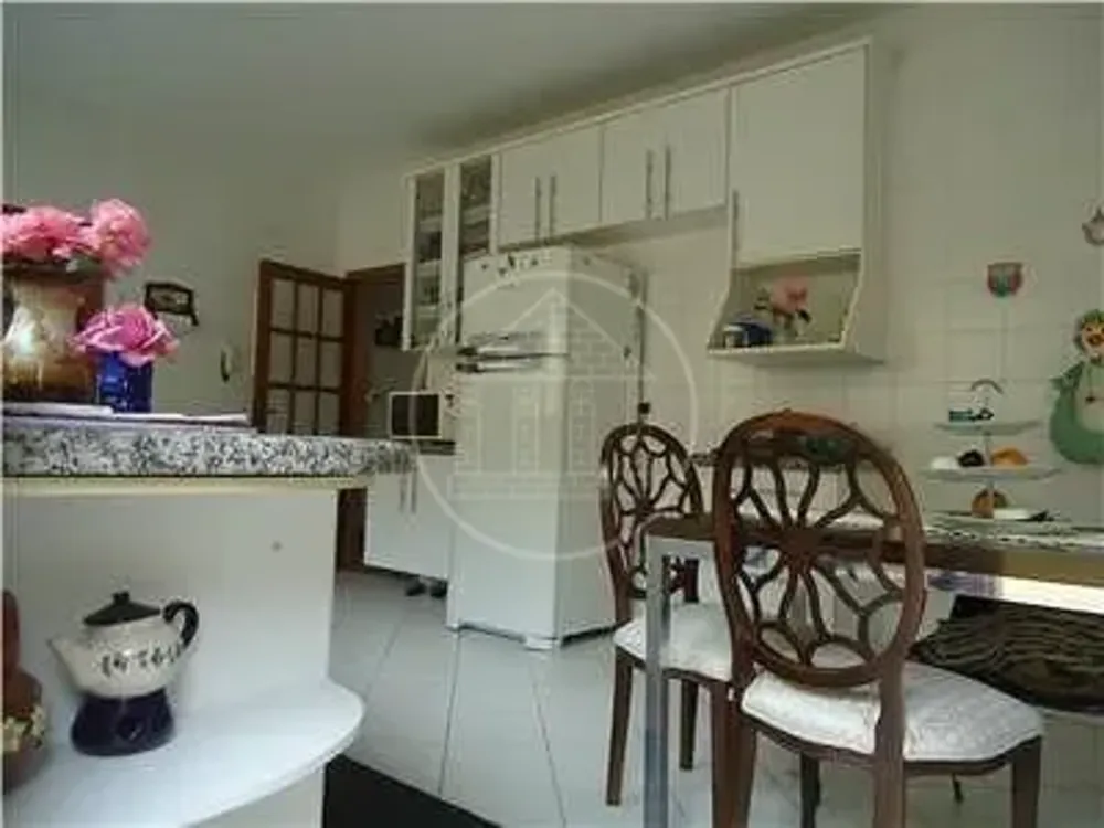 Casa, 3 quartos, 208 m² - Foto 5