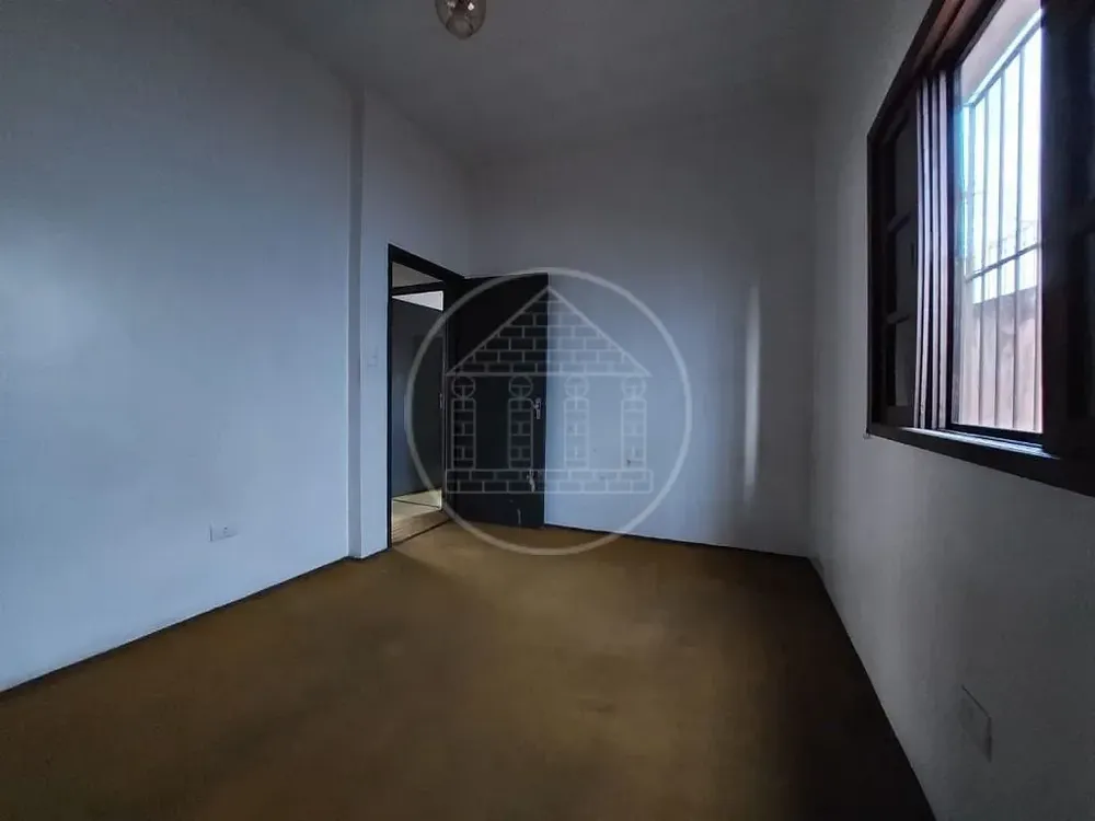 Casa, 4 quartos, 170 m² - Foto 3