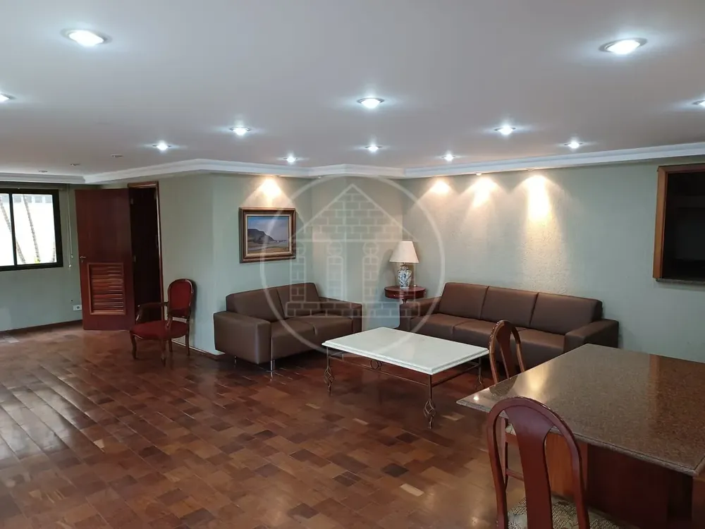 Apartamento, 3 quartos, 130 m² - Foto 2