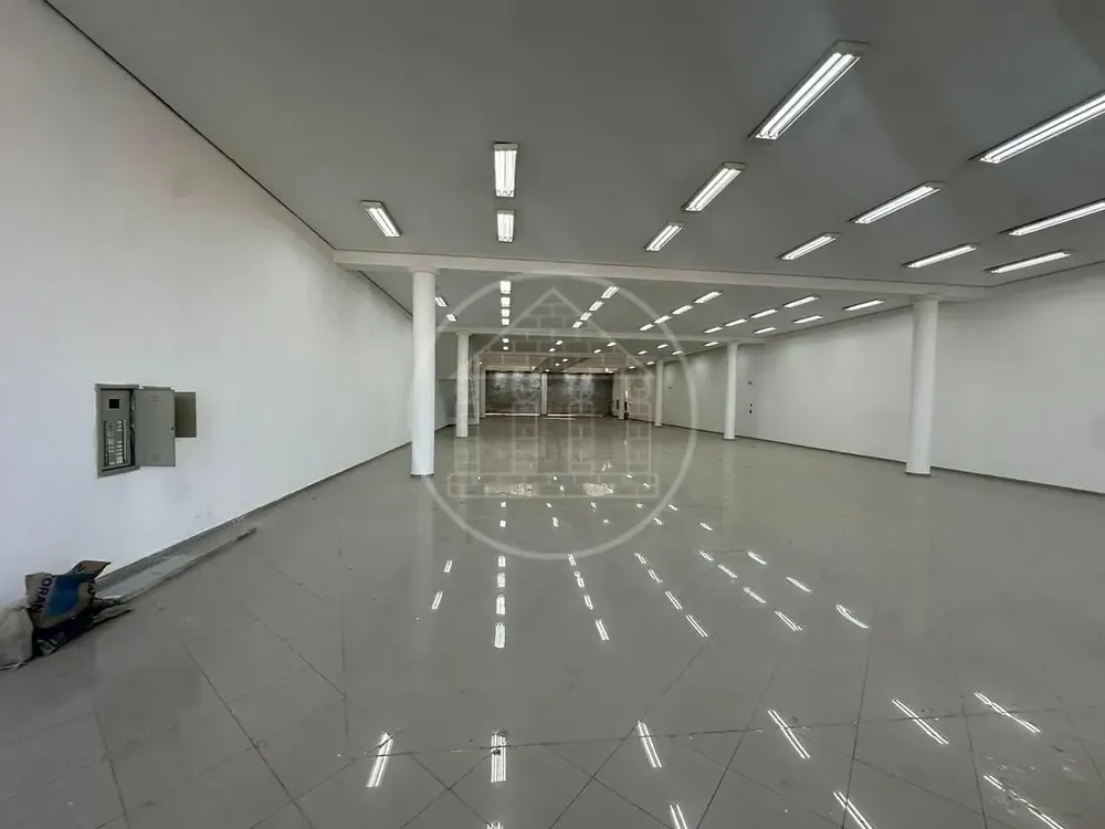 Loja-Salão, 1900 m² - Foto 3