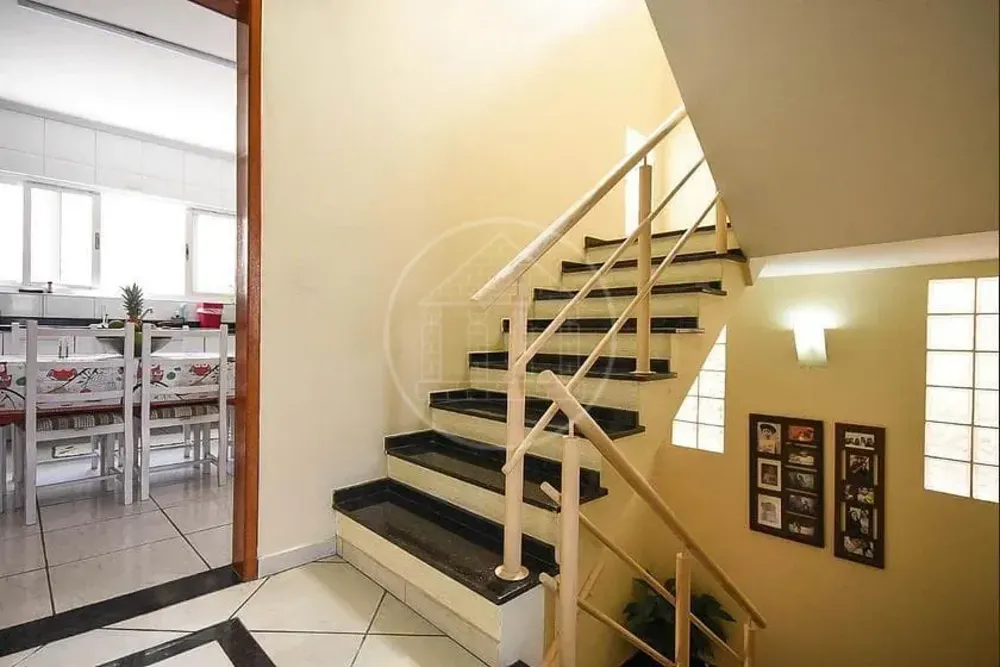 Sobrado, 3 quartos, 303 m² - Foto 8