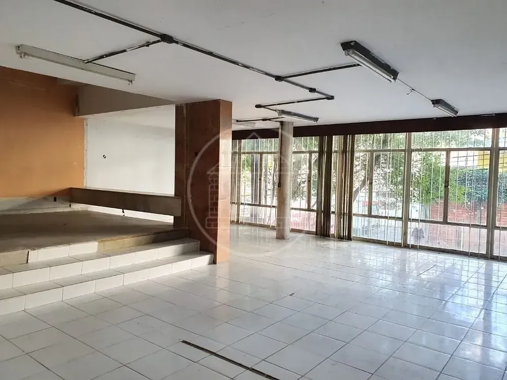 Sobrado, 1 quarto, 384 m² - Foto 3