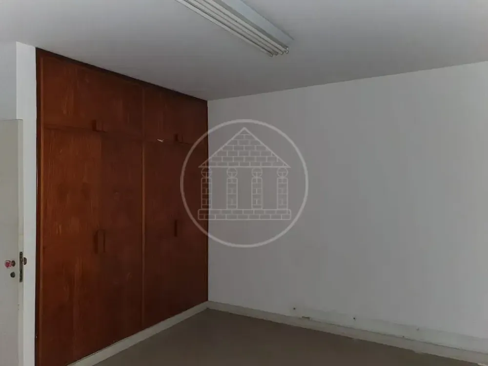 Sobrado, 1 quarto, 384 m² - Foto 6