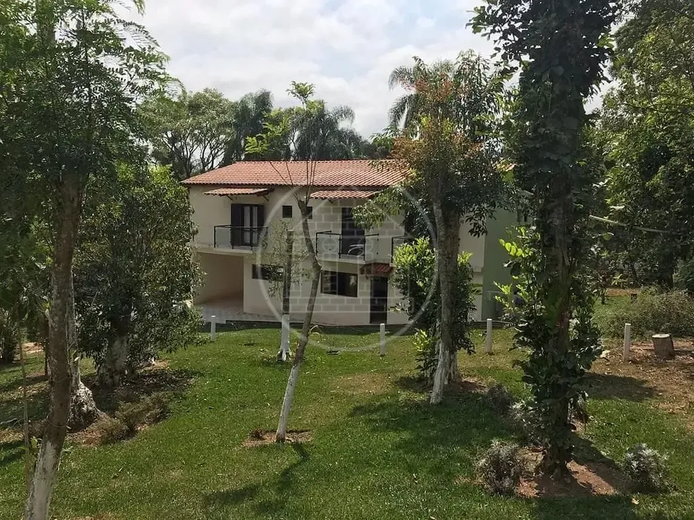 Chácara, 3 quartos, 2000 m² - Foto 1