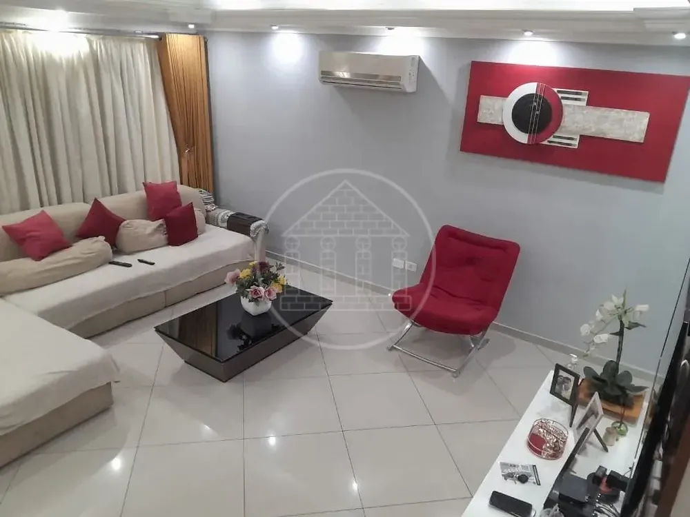 Sobrado, 3 quartos, 276 m² - Foto 1