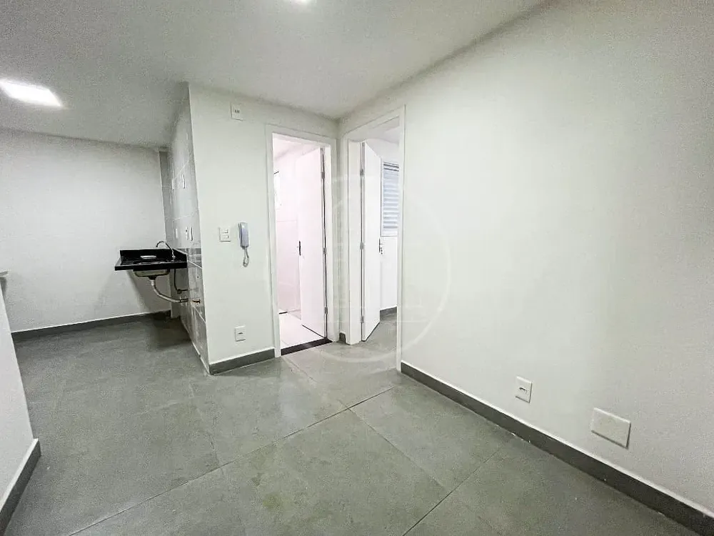 Apartamento, 1 quarto, 27 m² - Foto 2