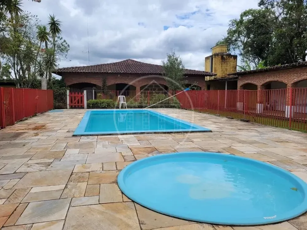 Chácara, 3 quartos, 3000 m² - Foto 1