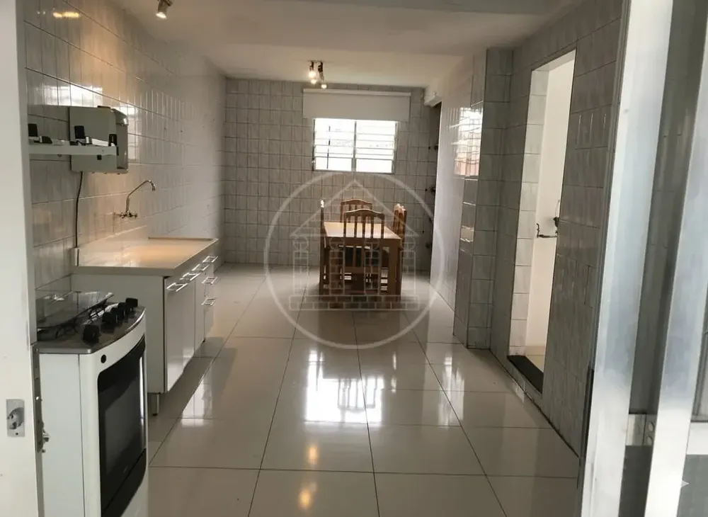 Casa, 3 quartos, 180 m² - Foto 1
