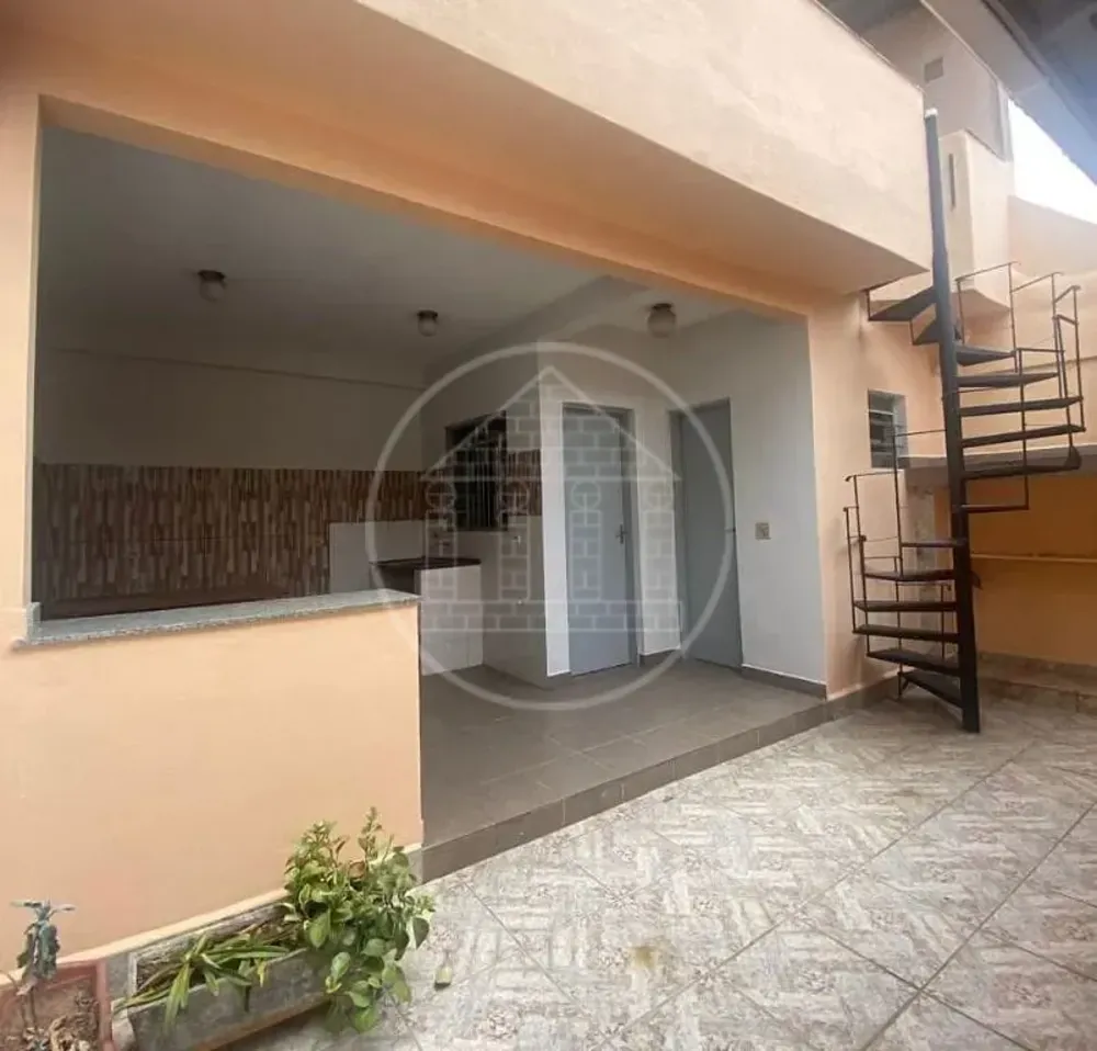 Casa, 2 quartos, 93 m² - Foto 1