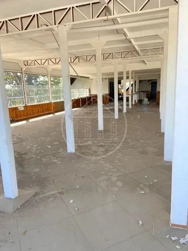 Prédio Inteiro, 2024 m² - Foto 6