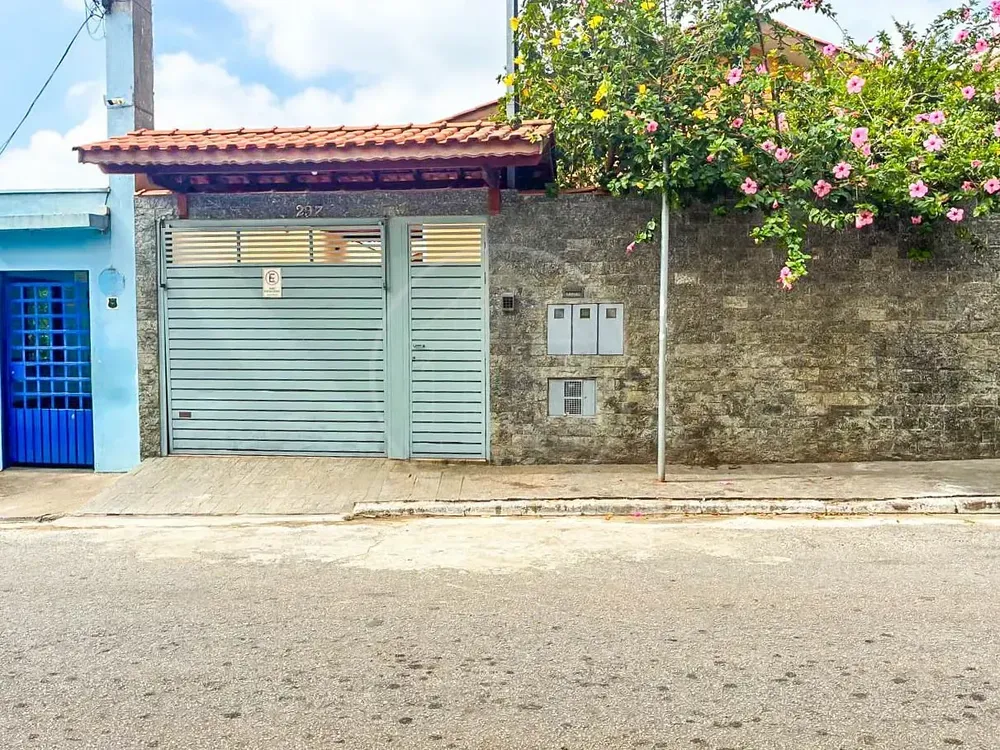 Casa, 2 quartos, 250 m² - Foto 2