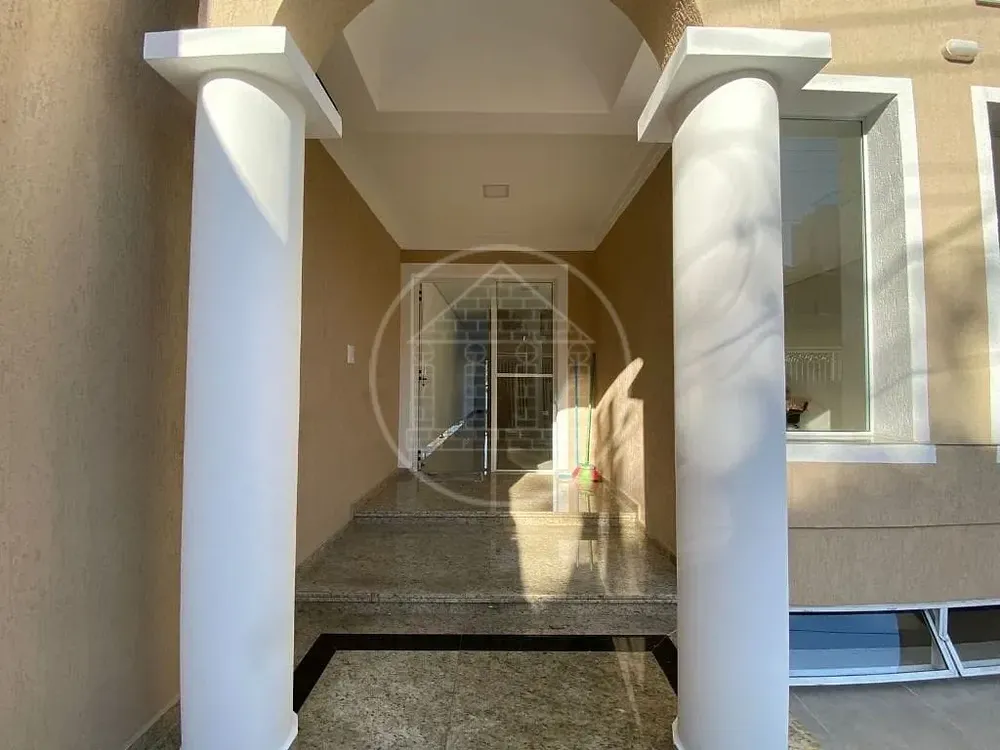 Sobrado, 3 quartos, 229 m² - Foto 3