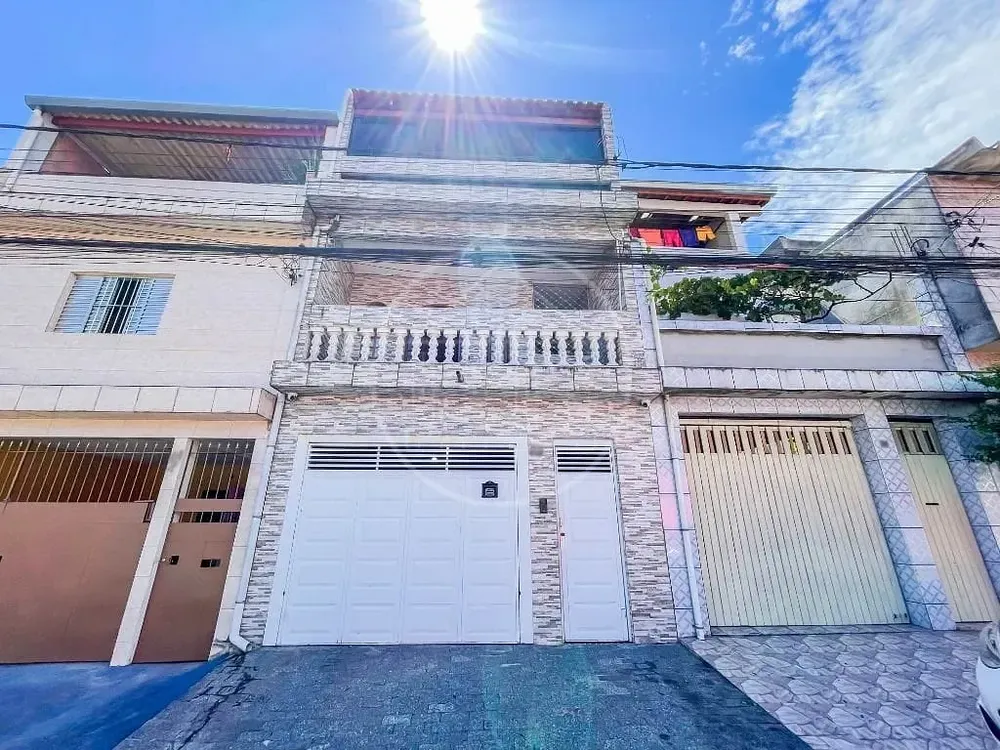Sobrado, 3 quartos, 375 m² - Foto 1