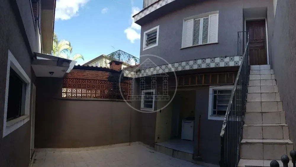 Sobrado, 3 quartos, 200 m² - Foto 1