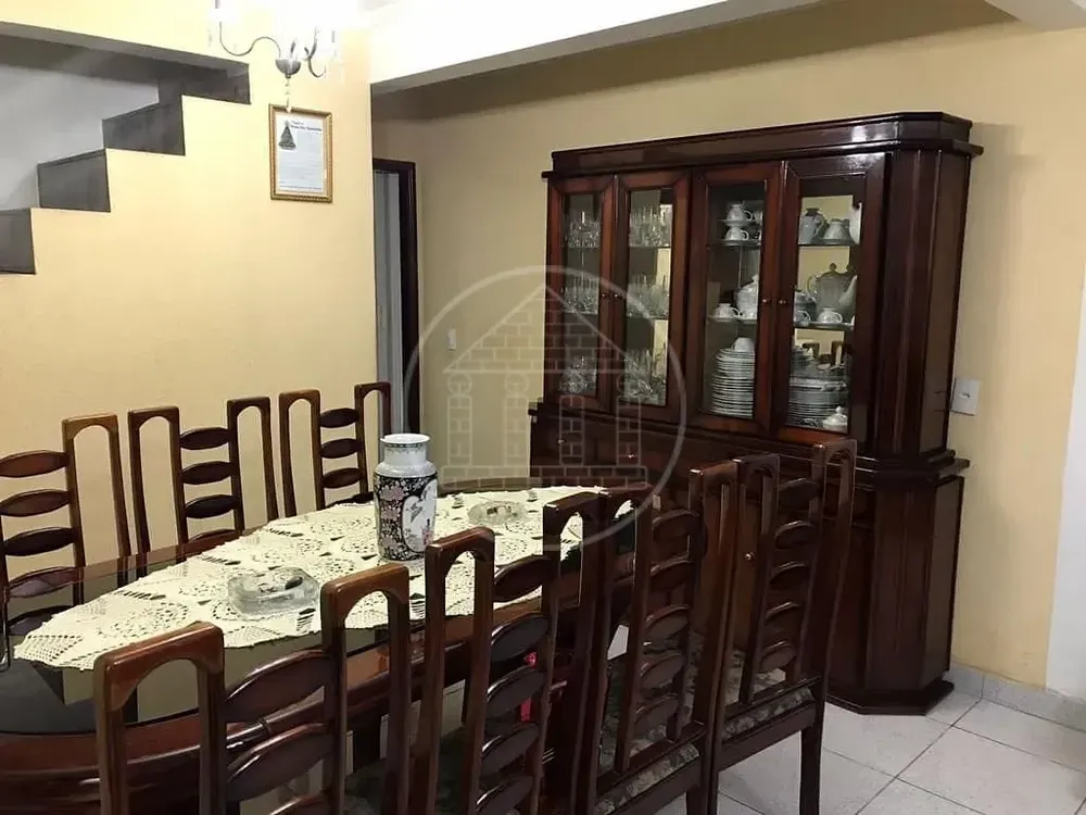 Sobrado, 3 quartos, 176 m² - Foto 2
