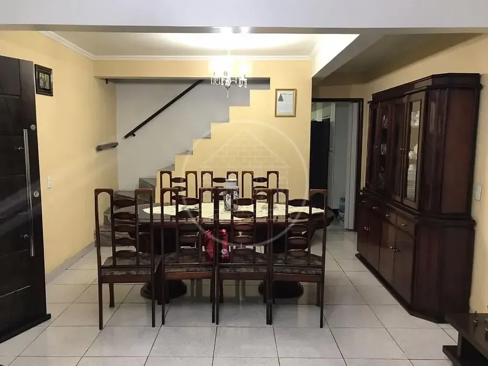Sobrado, 3 quartos, 176 m² - Foto 1