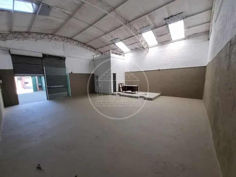 Depósito-Galpão, 350 m² - Foto 1