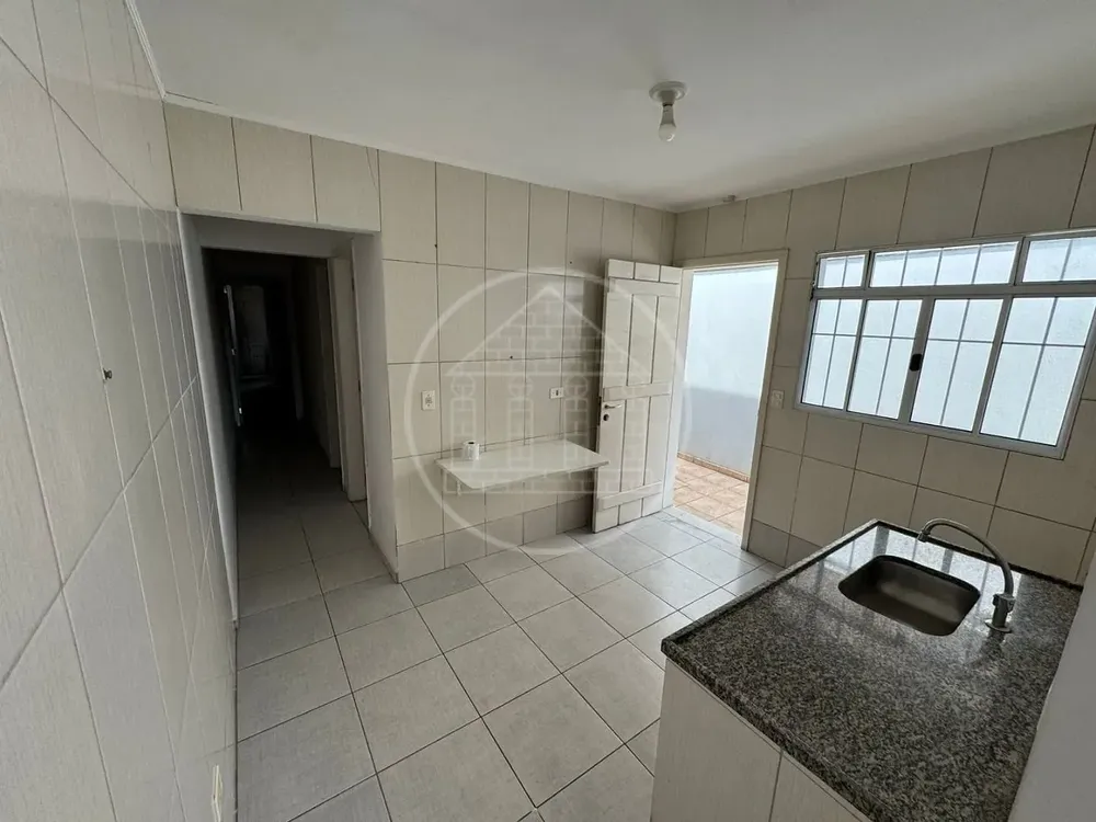 Casa, 1 quarto, 168 m² - Foto 3