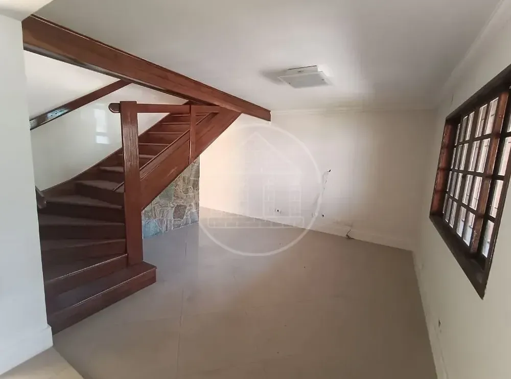 Sobrado, 4 quartos, 174 m² - Foto 2