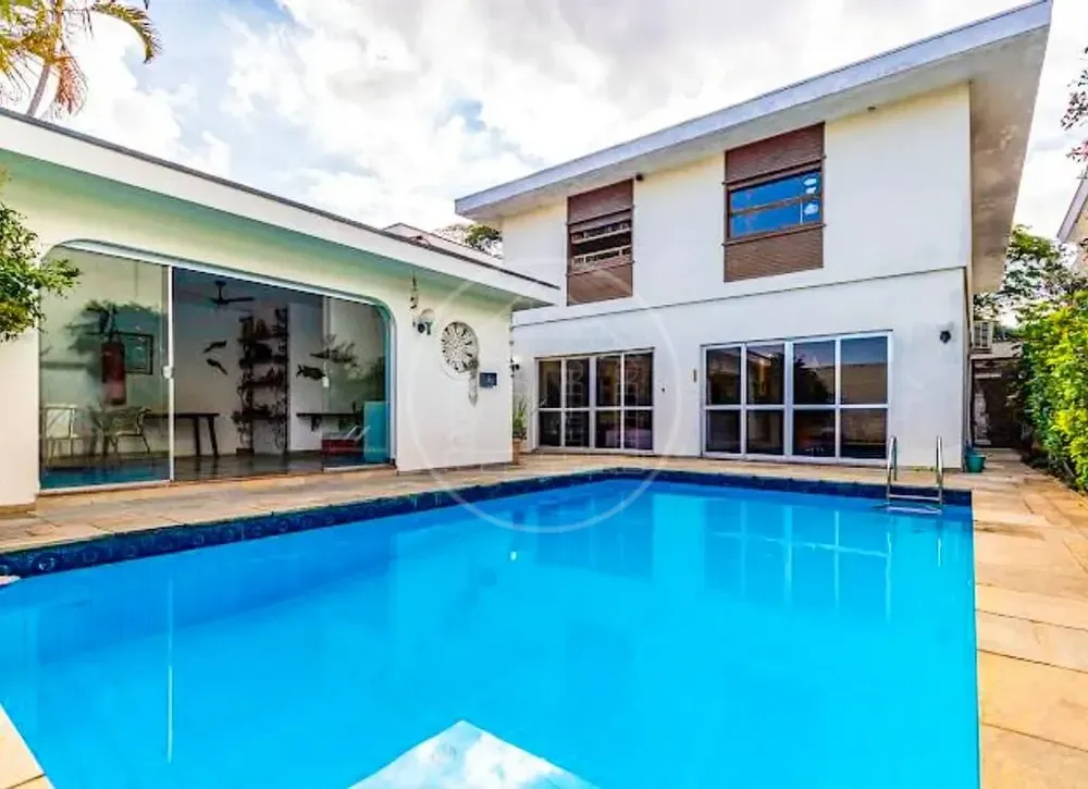 Sobrado, 4 quartos, 363 m² - Foto 1