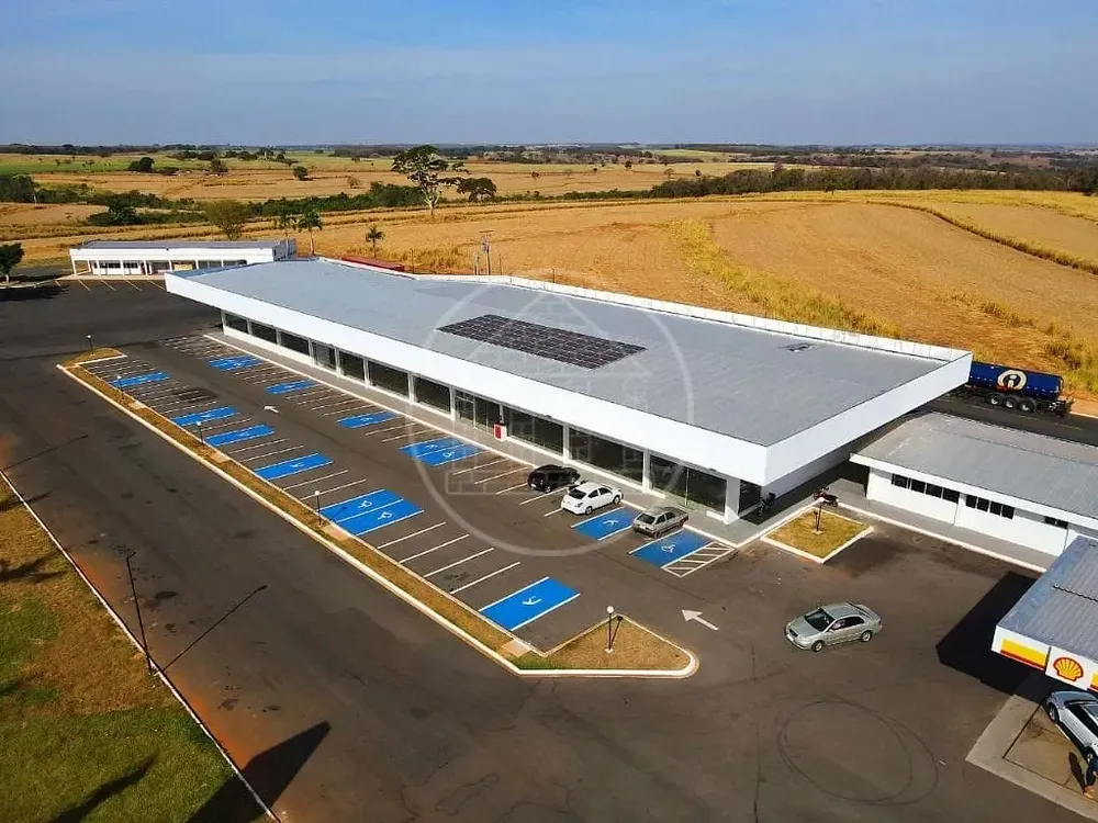 Loja-Salão, 1200 m² - Foto 1