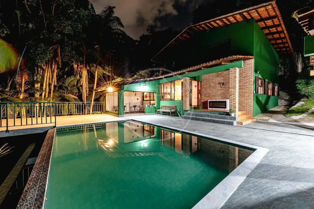 Sobrado, 4 quartos, 350 m² - Foto 1