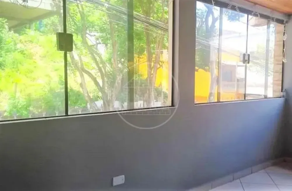 Sobrado, 5 quartos, 180 m² - Foto 2