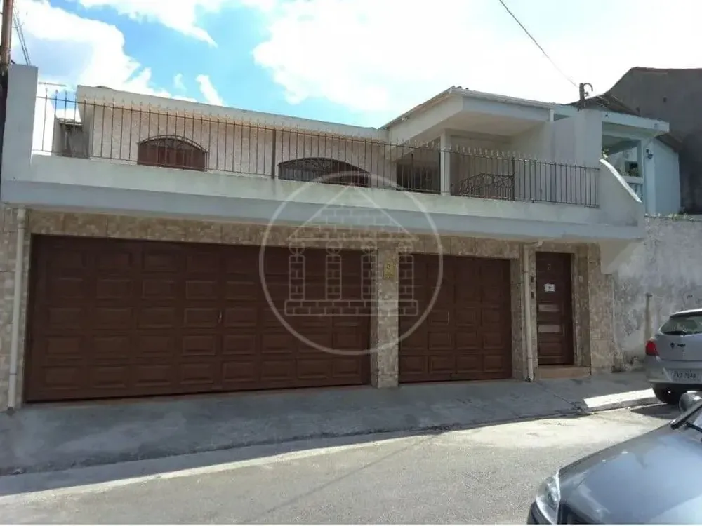 Casa, 3 quartos, 260 m² - Foto 1