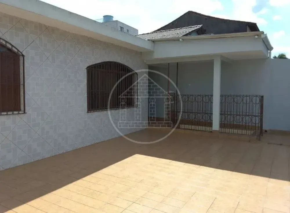Casa, 3 quartos, 260 m² - Foto 2
