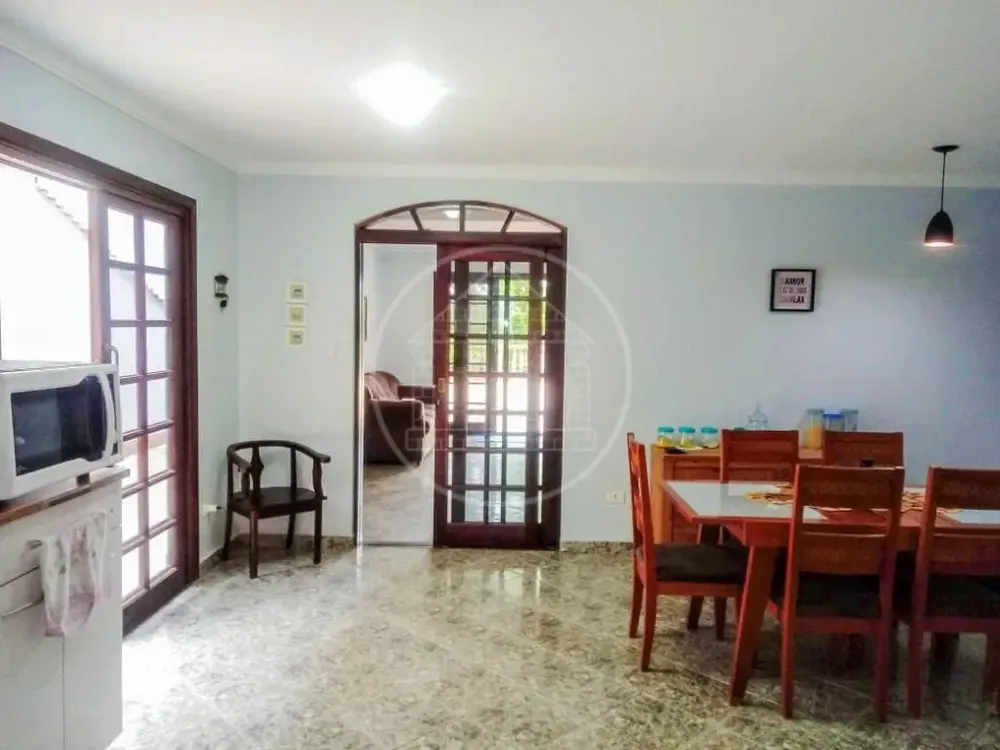 Sobrado, 4 quartos, 230 m² - Foto 1