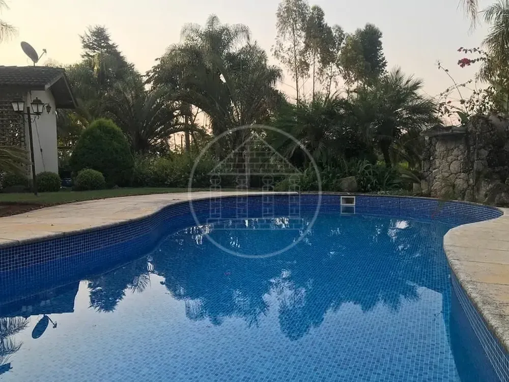 Sobrado, 4 quartos, 301 m² - Foto 2