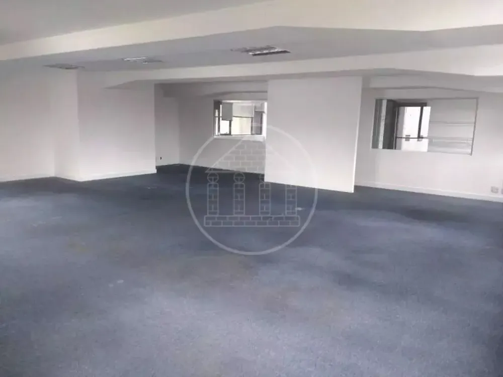 Sala-Conjunto, 212 m² - Foto 1