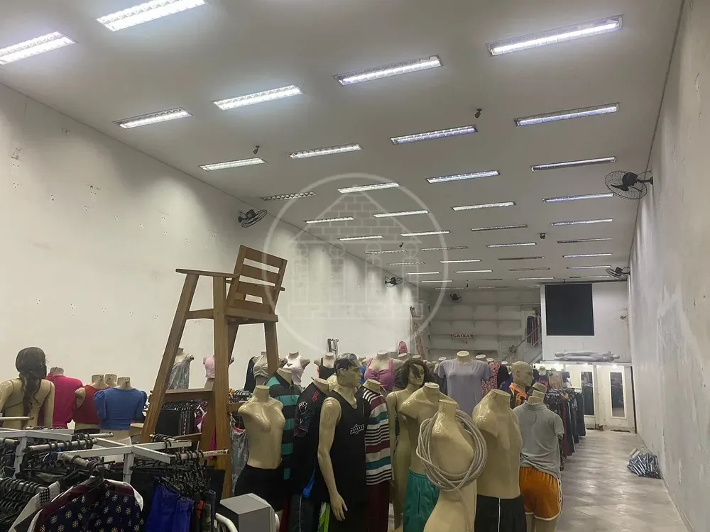 Loja-Salão, 220 m² - Foto 1
