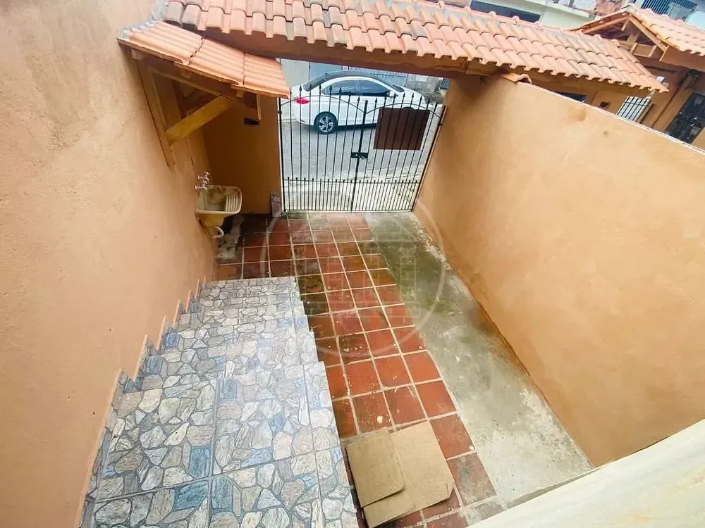 Casa, 6 quartos, 120 m² - Foto 1