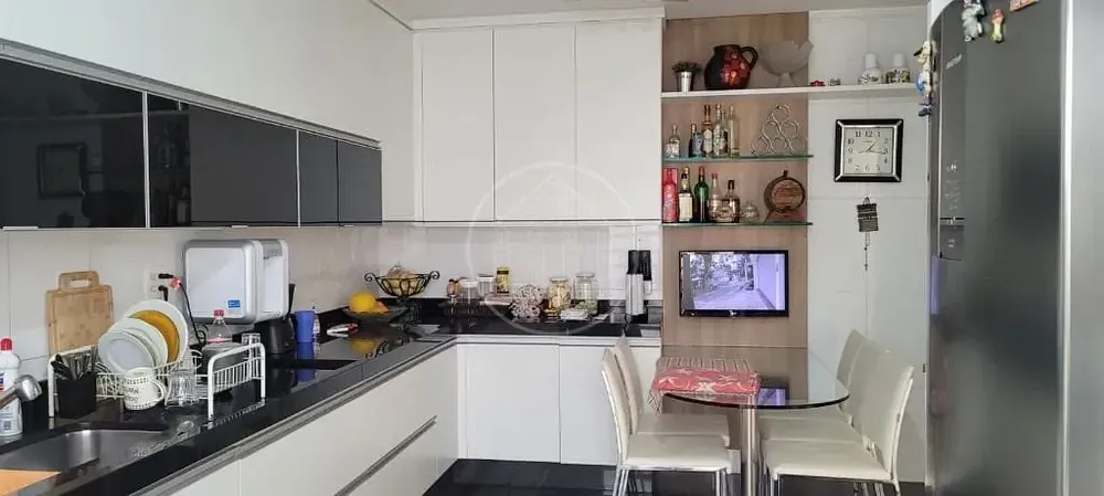 Sobrado, 4 quartos, 385 m² - Foto 8