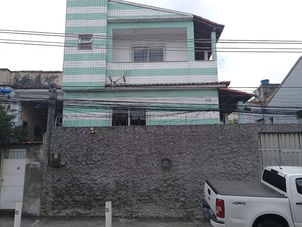 Casa, 3 quartos, 240 m² - Foto 2