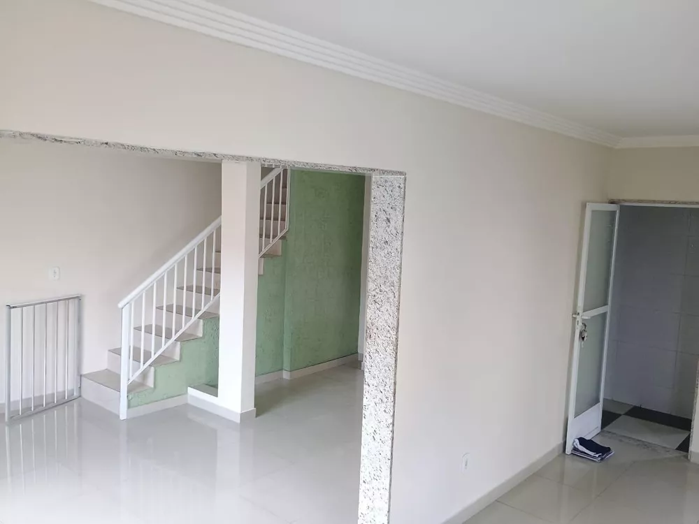 Casa, 3 quartos, 240 m² - Foto 10