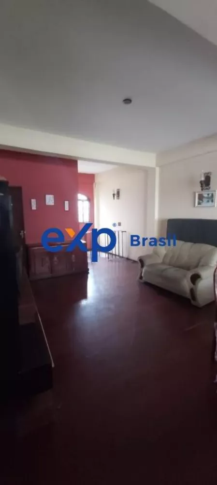 Casa à venda com 4 quartos, 338m² - Foto 12