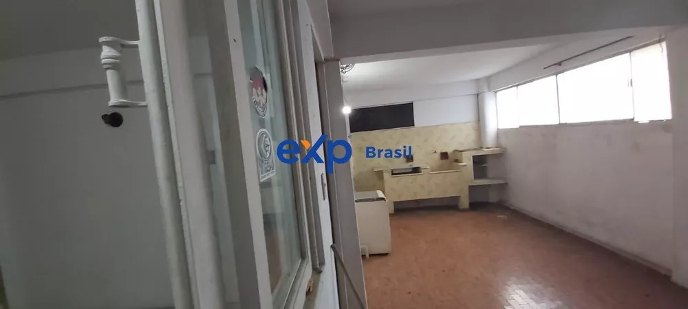 Casa à venda com 4 quartos, 338m² - Foto 4