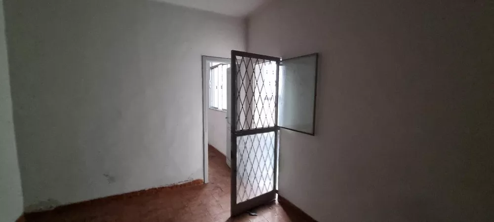 Casa à venda com 1 quarto, 45m² - Foto 9