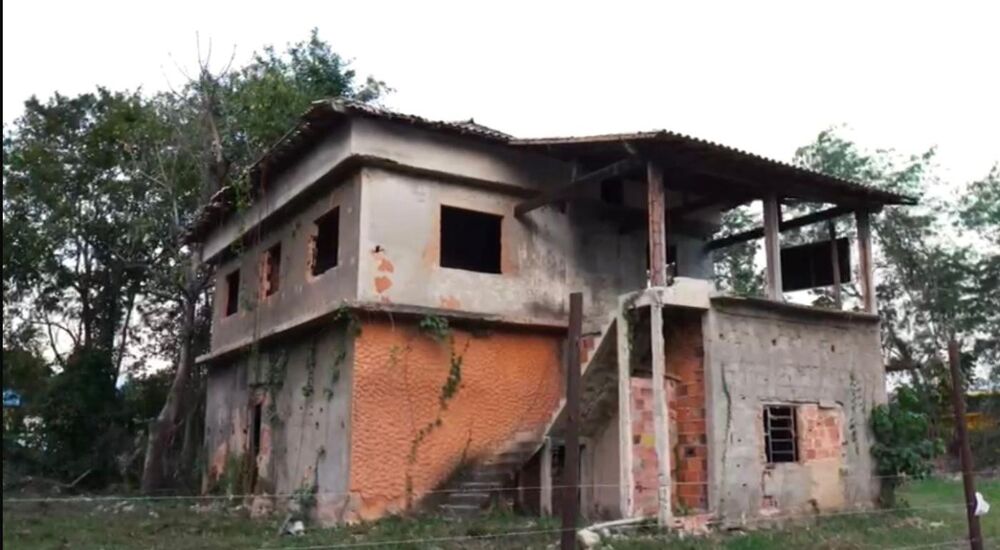 Terreno à venda, 1800m² - Foto 2