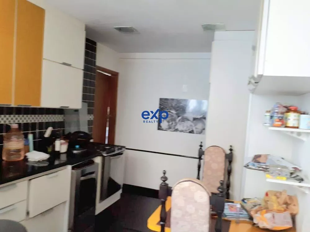 Apartamento à venda com 4 quartos, 186m² - Foto 12