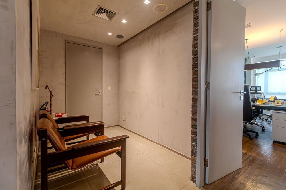 Conjunto Comercial-Sala à venda com 1 quarto, 82m² - Foto 3