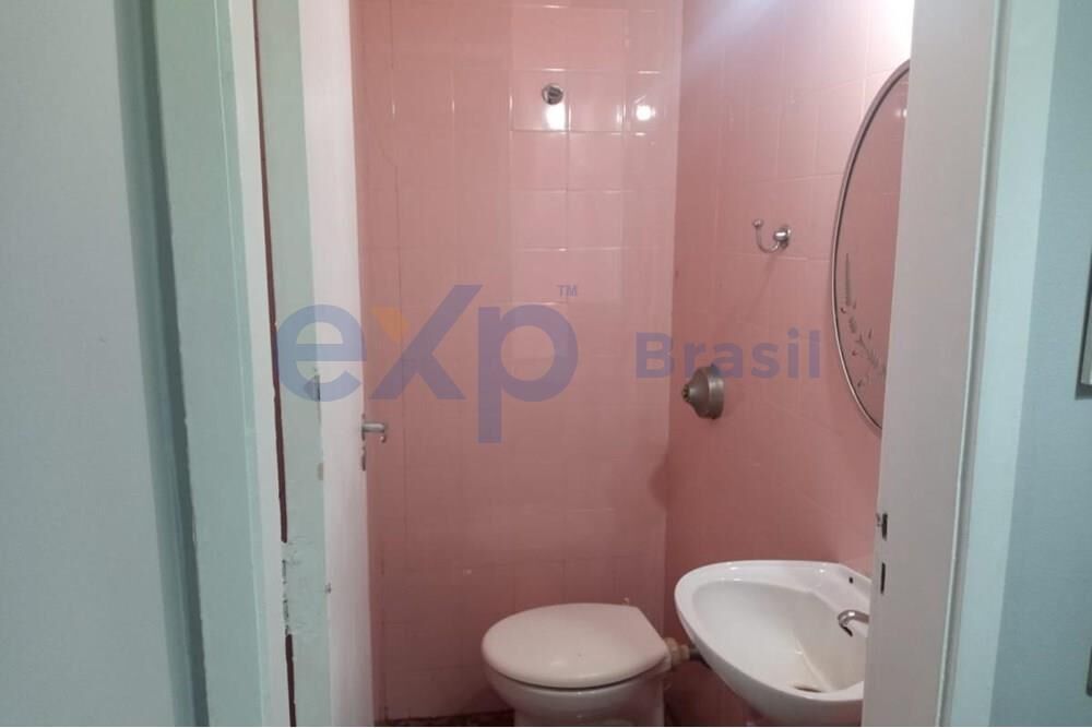 Apartamento à venda com 2 quartos, 77m² - Foto 1