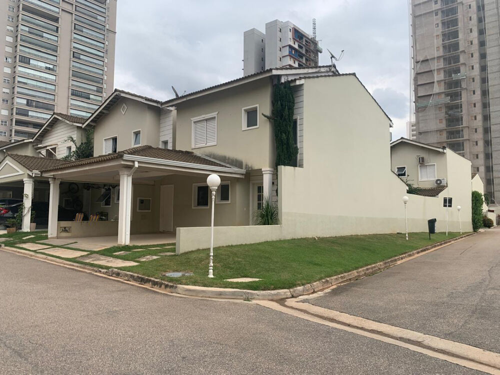 Casa à venda com 3 quartos, 180m² - Foto 4