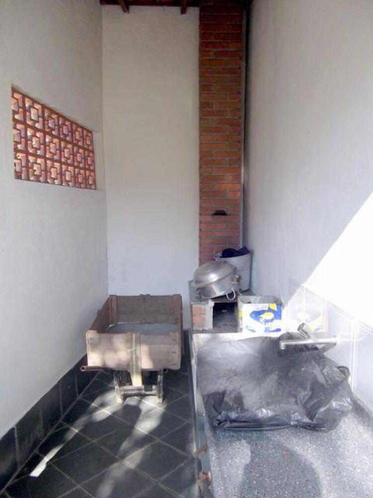 Chácara à venda com 3 quartos, 400m² - Foto 13