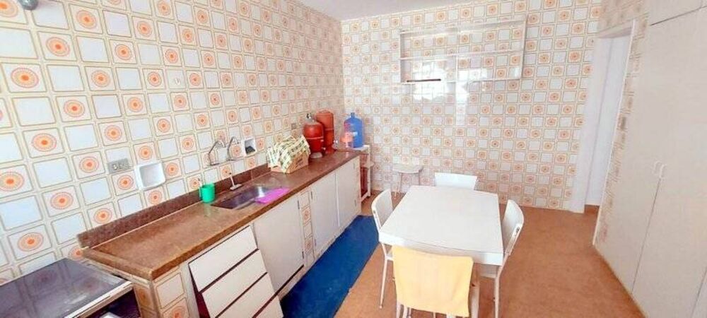 Casa, 4 quartos, 180 m² - Foto 1